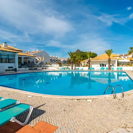 Golden Seaside - Acesso E Piscina Incluido Vakantiehuis *