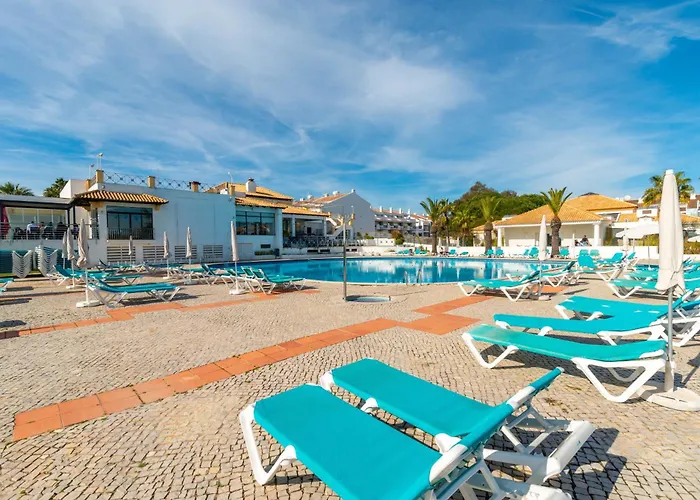 Golden Seaside - Acesso E Piscina Incluido Vakantiehuis *