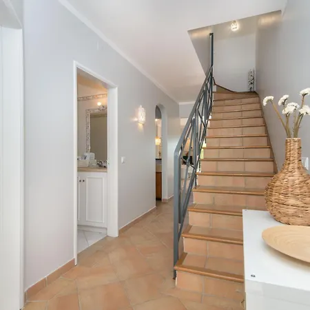 Golden Seaside - Acesso E Piscina Incluido Holiday home *