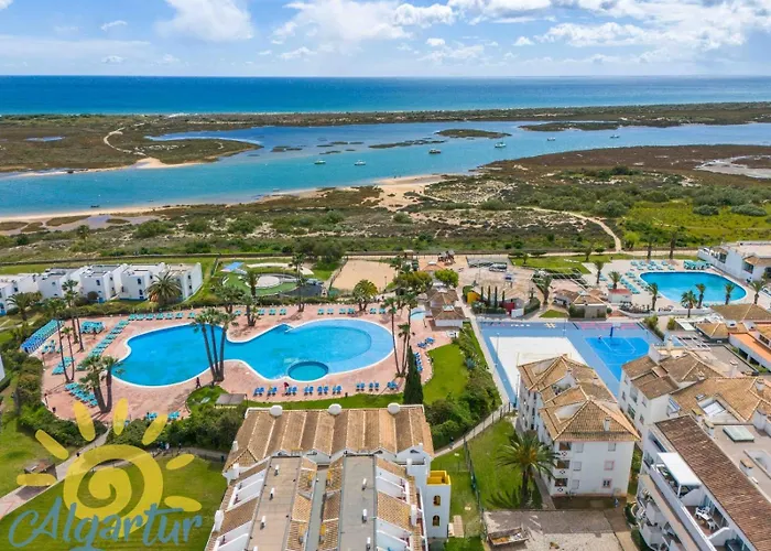 Golden Seaside - Acesso E Piscina Incluído Casa de Férias